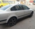 Серый Фольксваген Пассат, объемом двигателя 1.6 л и пробегом 308 тыс. км за 5000 $, фото 1 на Automoto.ua
