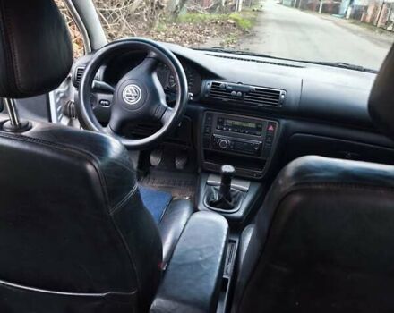 Серый Фольксваген Пассат, объемом двигателя 1.9 л и пробегом 316 тыс. км за 3700 $, фото 10 на Automoto.ua