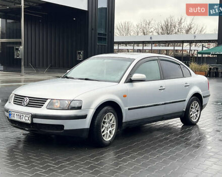 Сірий Фольксваген Пассат, об'ємом двигуна 1.6 л та пробігом 300 тис. км за 3500 $, фото 10 на Automoto.ua