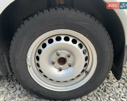 Серый Фольксваген Пассат, объемом двигателя 1.6 л и пробегом 400 тыс. км за 3600 $, фото 6 на Automoto.ua