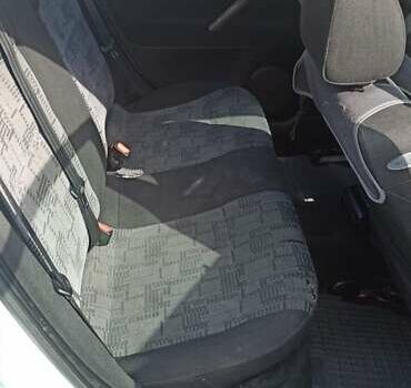 Серый Фольксваген Пассат, объемом двигателя 1.78 л и пробегом 371 тыс. км за 2300 $, фото 6 на Automoto.ua