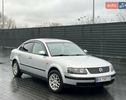 Сірий Фольксваген Пассат, об'ємом двигуна 1.6 л та пробігом 300 тис. км за 3500 $, фото 4 на Automoto.ua