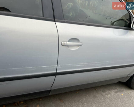 Сірий Фольксваген Пассат, об'ємом двигуна 1.6 л та пробігом 405 тис. км за 2999 $, фото 6 на Automoto.ua