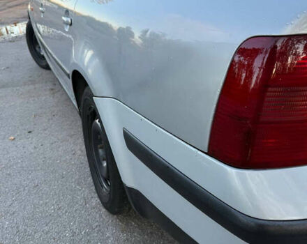 Серый Фольксваген Пассат, объемом двигателя 1.78 л и пробегом 481 тыс. км за 2900 $, фото 9 на Automoto.ua