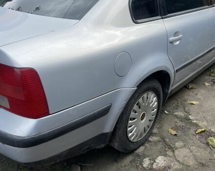 Серый Фольксваген Пассат, объемом двигателя 1.6 л и пробегом 1 тыс. км за 2550 $, фото 3 на Automoto.ua