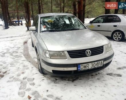 Сірий Фольксваген Пассат, об'ємом двигуна 0 л та пробігом 300 тис. км за 1900 $, фото 4 на Automoto.ua