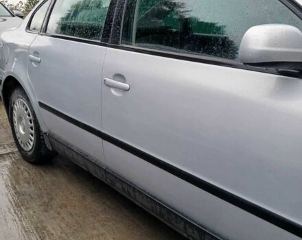 Серый Фольксваген Пассат, объемом двигателя 1.9 л и пробегом 380 тыс. км за 3000 $, фото 5 на Automoto.ua