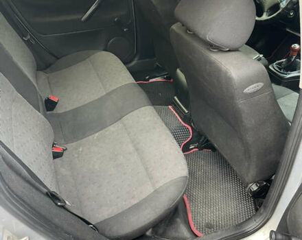 Сірий Фольксваген Пассат, об'ємом двигуна 1.6 л та пробігом 405 тис. км за 2999 $, фото 9 на Automoto.ua