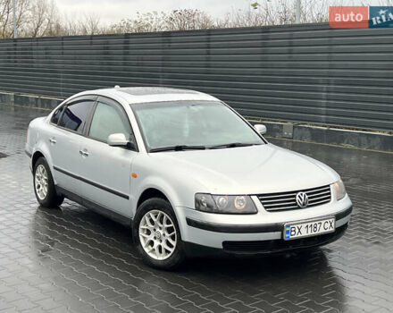 Сірий Фольксваген Пассат, об'ємом двигуна 1.6 л та пробігом 300 тис. км за 3500 $, фото 2 на Automoto.ua