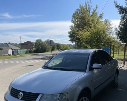 Серый Фольксваген Пассат, объемом двигателя 1.6 л и пробегом 257 тыс. км за 3500 $, фото 4 на Automoto.ua