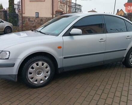 Серый Фольксваген Пассат, объемом двигателя 1.8 л и пробегом 272 тыс. км за 3350 $, фото 13 на Automoto.ua