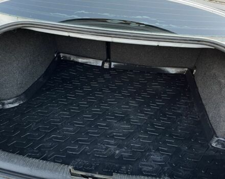 Сірий Фольксваген Пассат, об'ємом двигуна 1.8 л та пробігом 389 тис. км за 3200 $, фото 21 на Automoto.ua