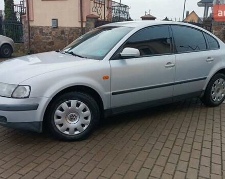 Серый Фольксваген Пассат, объемом двигателя 1.8 л и пробегом 272 тыс. км за 3350 $, фото 8 на Automoto.ua