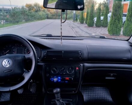 Серый Фольксваген Пассат, объемом двигателя 1.8 л и пробегом 365 тыс. км за 2650 $, фото 22 на Automoto.ua