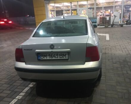 Сірий Фольксваген Пассат, об'ємом двигуна 1.6 л та пробігом 333 тис. км за 1750 $, фото 3 на Automoto.ua