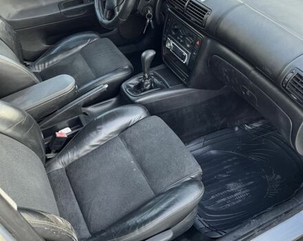 Сірий Фольксваген Пассат, об'ємом двигуна 1.8 л та пробігом 389 тис. км за 3200 $, фото 13 на Automoto.ua