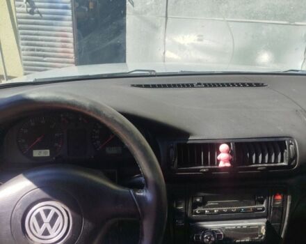 Серый Фольксваген Пассат, объемом двигателя 1.8 л и пробегом 300 тыс. км за 2800 $, фото 11 на Automoto.ua