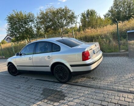 Сірий Фольксваген Пассат, об'ємом двигуна 1.6 л та пробігом 364 тис. км за 2900 $, фото 7 на Automoto.ua