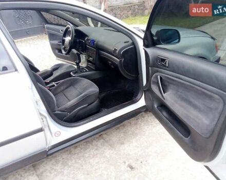 Серый Фольксваген Пассат, объемом двигателя 1.9 л и пробегом 300 тыс. км за 3100 $, фото 9 на Automoto.ua