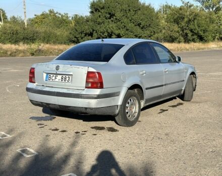 Серый Фольксваген Пассат, объемом двигателя 1.9 л и пробегом 333 тыс. км за 1600 $, фото 2 на Automoto.ua