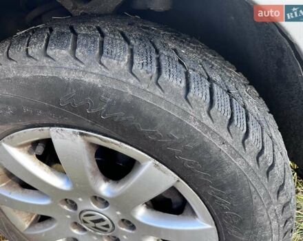 Серый Фольксваген Пассат, объемом двигателя 1.8 л и пробегом 310 тыс. км за 3800 $, фото 25 на Automoto.ua