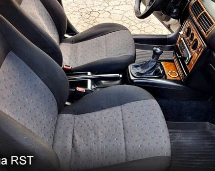 Фольксваген Пассат 1998 в Умани на Automoto.ua Серый Фольксваген Пассат, объемом двигателя 1.9 л и пробегом 364 тыс. км за 3950 $, фото 12 на Automoto.ua