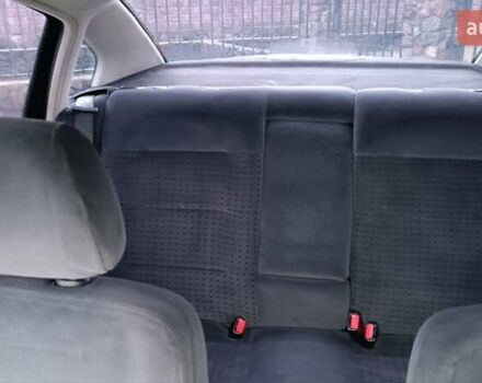 Серый Фольксваген Пассат, объемом двигателя 1.8 л и пробегом 272 тыс. км за 3350 $, фото 112 на Automoto.ua