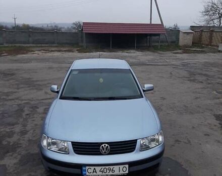 Серый Фольксваген Пассат, объемом двигателя 1.8 л и пробегом 350 тыс. км за 4300 $, фото 7 на Automoto.ua