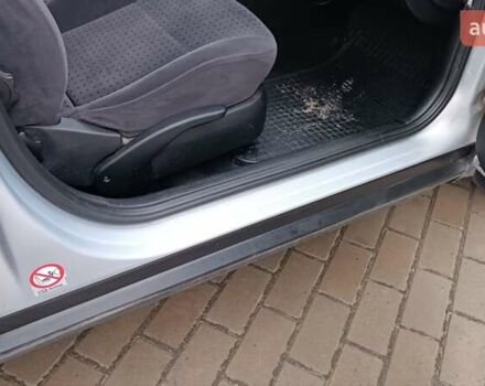 Серый Фольксваген Пассат, объемом двигателя 1.8 л и пробегом 272 тыс. км за 3350 $, фото 74 на Automoto.ua