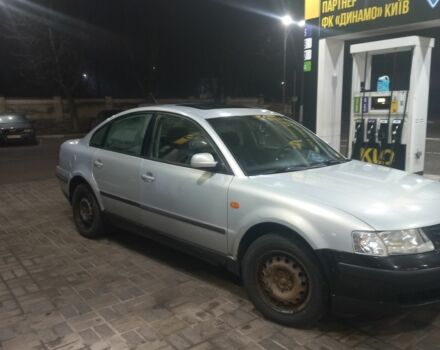 Сірий Фольксваген Пассат, об'ємом двигуна 1.6 л та пробігом 333 тис. км за 1750 $, фото 2 на Automoto.ua