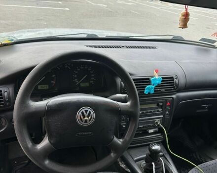 Серый Фольксваген Пассат, объемом двигателя 2 л и пробегом 300 тыс. км за 1550 $, фото 6 на Automoto.ua