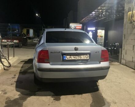 Серый Фольксваген Пассат, объемом двигателя 1.8 л и пробегом 350 тыс. км за 4300 $, фото 8 на Automoto.ua