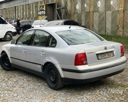 Сірий Фольксваген Пассат, об'ємом двигуна 1.6 л та пробігом 250 тис. км за 999 $, фото 6 на Automoto.ua