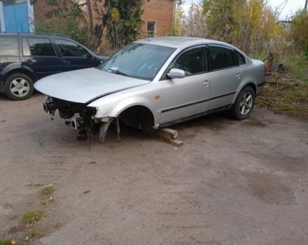 Серый Фольксваген Пассат, объемом двигателя 1.8 л и пробегом 1000 тыс. км за 3700 $, фото 1 на Automoto.ua