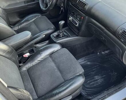 Сірий Фольксваген Пассат, об'ємом двигуна 1.8 л та пробігом 389 тис. км за 3200 $, фото 12 на Automoto.ua