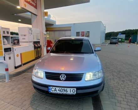 Серый Фольксваген Пассат, объемом двигателя 1.8 л и пробегом 350 тыс. км за 4300 $, фото 5 на Automoto.ua