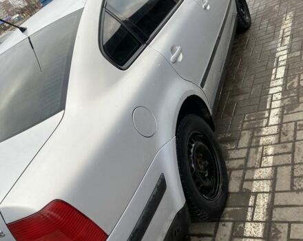 Серый Фольксваген Пассат, объемом двигателя 1.8 л и пробегом 300 тыс. км за 3000 $, фото 1 на Automoto.ua