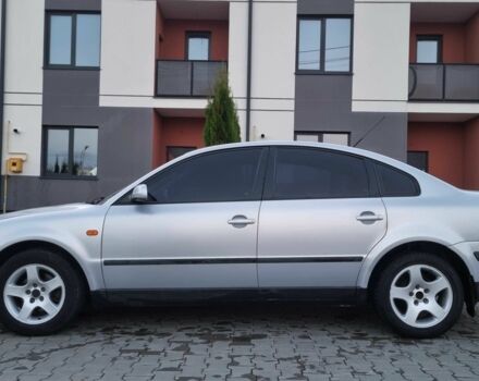 Серый Фольксваген Пассат, объемом двигателя 1.8 л и пробегом 365 тыс. км за 2650 $, фото 13 на Automoto.ua