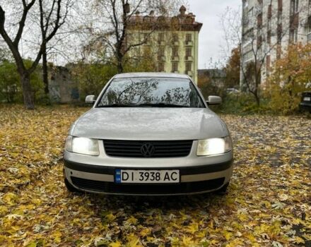 Сірий Фольксваген Пассат, об'ємом двигуна 1.6 л та пробігом 364 тис. км за 2900 $, фото 2 на Automoto.ua