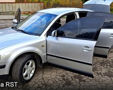 Фольксваген Пассат 1998 в Умани на Automoto.ua Серый Фольксваген Пассат, объемом двигателя 1.9 л и пробегом 364 тыс. км за 3950 $, фото 4 на Automoto.ua