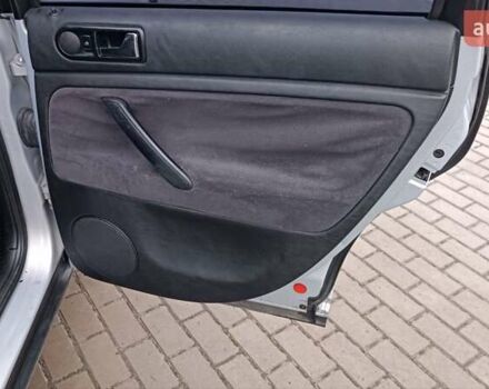 Серый Фольксваген Пассат, объемом двигателя 1.8 л и пробегом 272 тыс. км за 3350 $, фото 67 на Automoto.ua