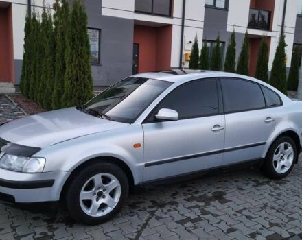 Серый Фольксваген Пассат, объемом двигателя 1.8 л и пробегом 365 тыс. км за 2650 $, фото 12 на Automoto.ua