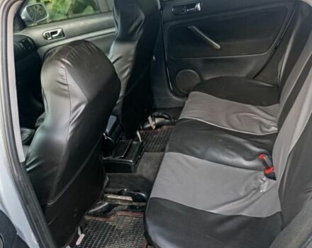 Серый Фольксваген Пассат, объемом двигателя 1.8 л и пробегом 330 тыс. км за 2600 $, фото 3 на Automoto.ua