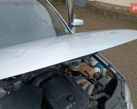 Серый Фольксваген Пассат, объемом двигателя 1.8 л и пробегом 272 тыс. км за 3350 $, фото 90 на Automoto.ua