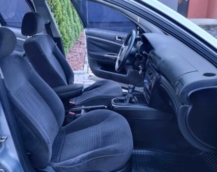 Серый Фольксваген Пассат, объемом двигателя 1.8 л и пробегом 365 тыс. км за 2650 $, фото 6 на Automoto.ua