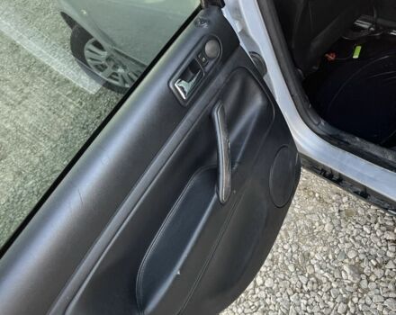 Сірий Фольксваген Пассат, об'ємом двигуна 1.8 л та пробігом 389 тис. км за 3200 $, фото 16 на Automoto.ua