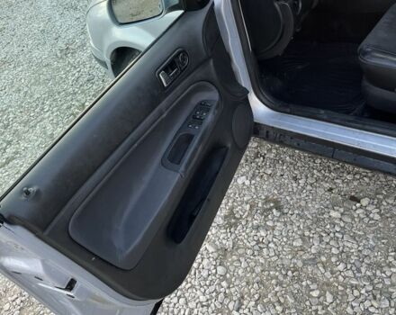 Сірий Фольксваген Пассат, об'ємом двигуна 1.8 л та пробігом 389 тис. км за 3200 $, фото 17 на Automoto.ua