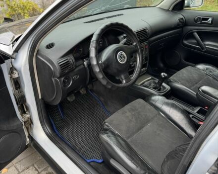 Серый Фольксваген Пассат, объемом двигателя 1.9 л и пробегом 309 тыс. км за 1500 $, фото 4 на Automoto.ua