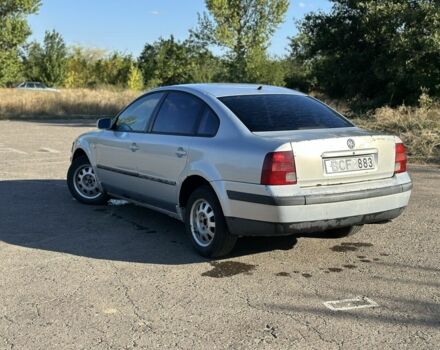 Серый Фольксваген Пассат, объемом двигателя 1.9 л и пробегом 333 тыс. км за 1600 $, фото 3 на Automoto.ua