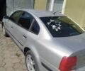 Серый Фольксваген Пассат, объемом двигателя 1.8 л и пробегом 300 тыс. км за 2800 $, фото 2 на Automoto.ua
